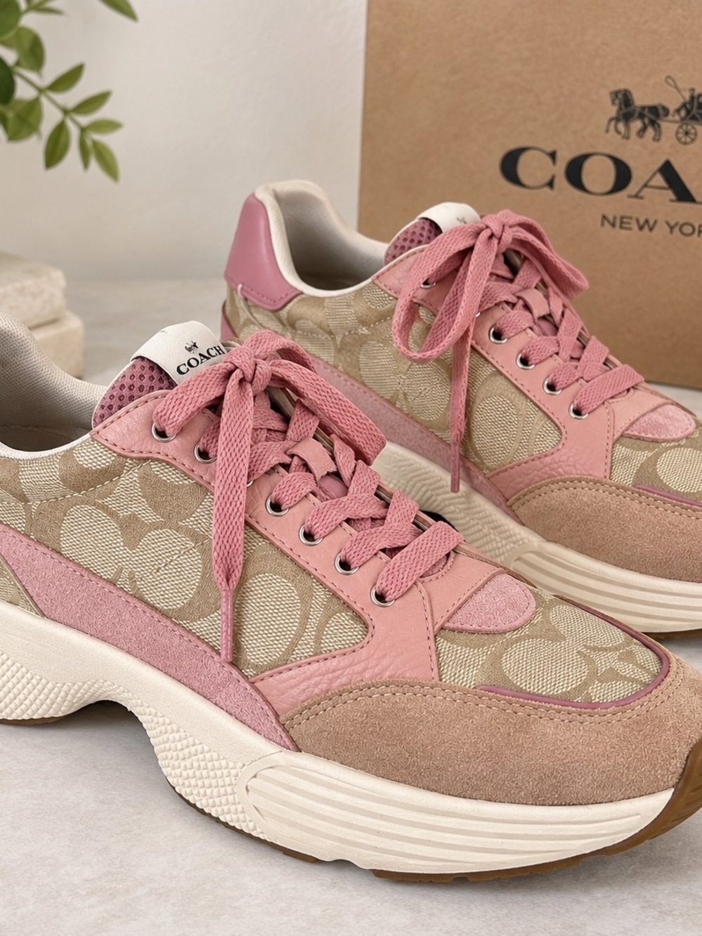 Coach C152 Tech Runner Sneakers Pink Khaki Signature Canvas Women Size 9 FG4265